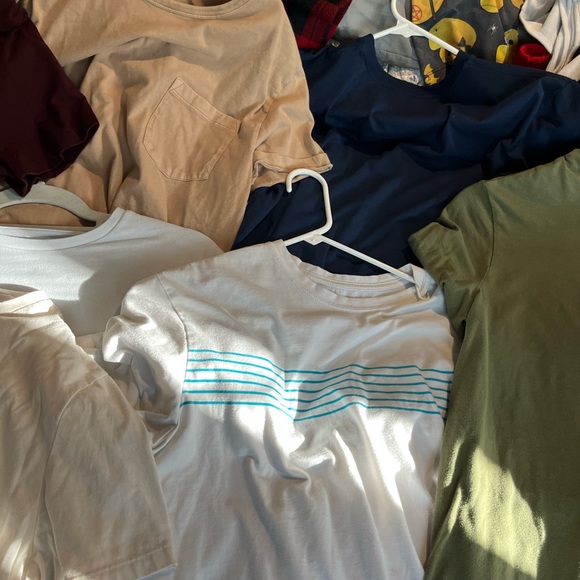 Shirt bundle - Picture 5 of 5
